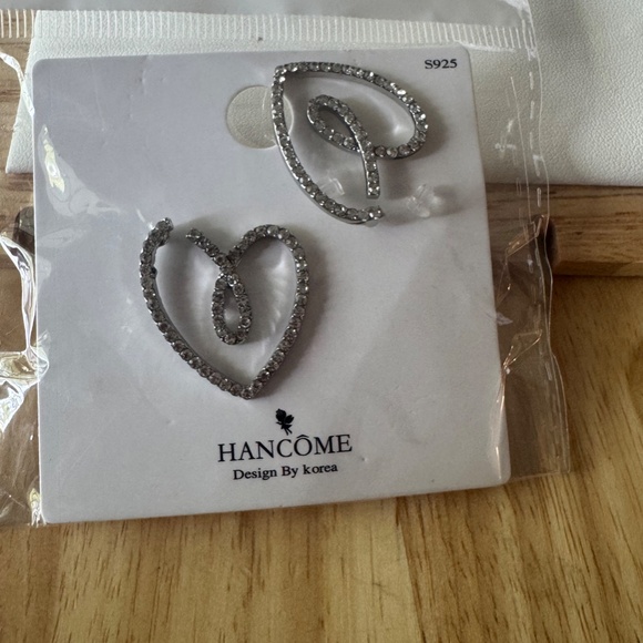 DENKAYS MACY EARRINGS - Picture 3 of 3